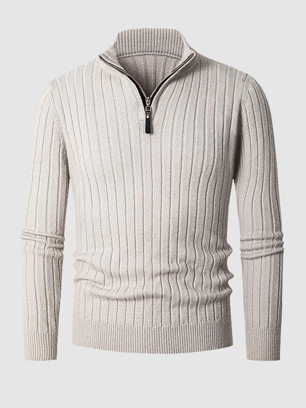 Herrenpullover mit Zopfmuster und Reißverschluss und Stehkragen