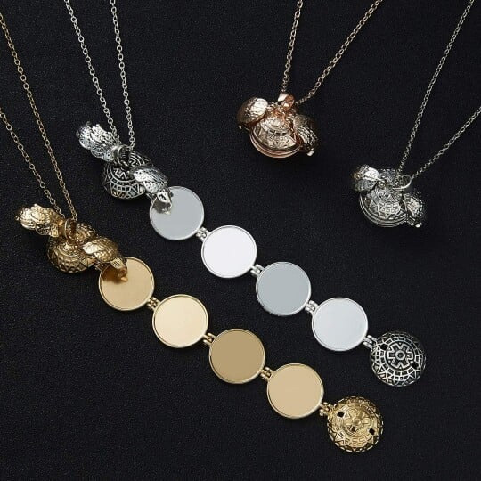 Mother's Day Gift - Expanding Photo Box Necklace