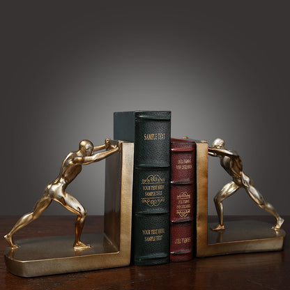 Bürodekoration Ornament Sportlicher Mann schiebt Buchstützen