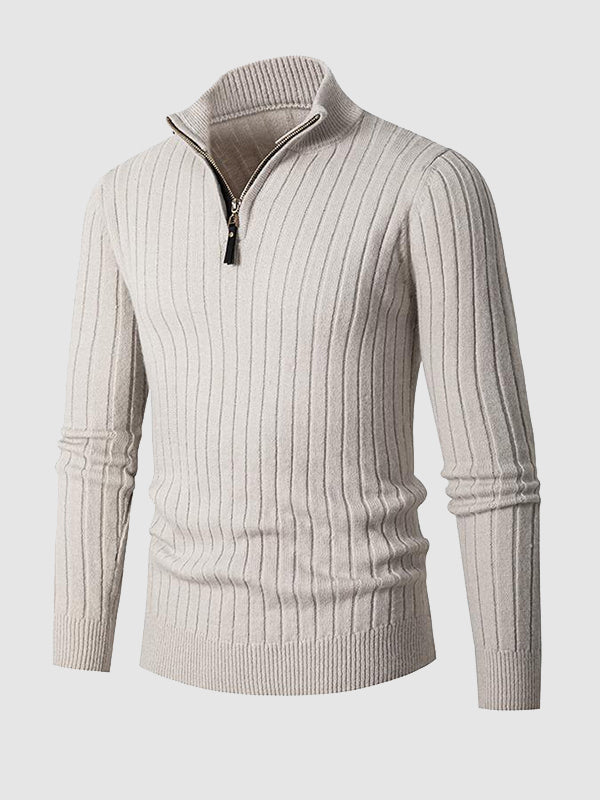 Herrenpullover mit Zopfmuster und Reißverschluss und Stehkragen