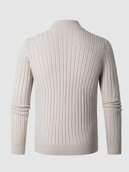 Herrenpullover mit Zopfmuster und Reißverschluss und Stehkragen