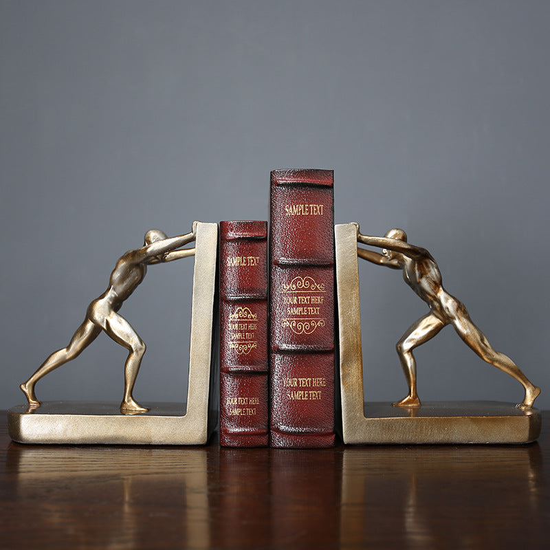 Bürodekoration Ornament Sportlicher Mann schiebt Buchstützen