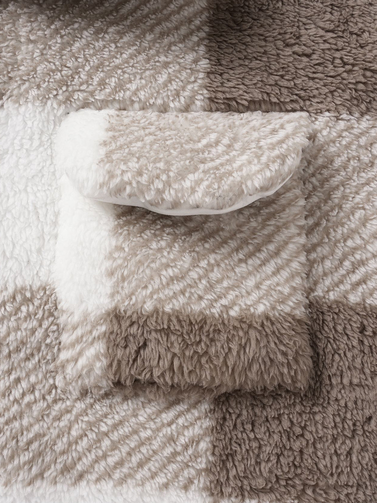 Men's Classic Plaid Fluffy Faux Fur Single Pocket Button Lapel Jacket