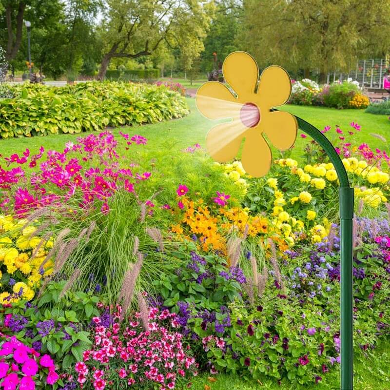 Crazy Dancing Sunflower Garden Lawn Sprinkler