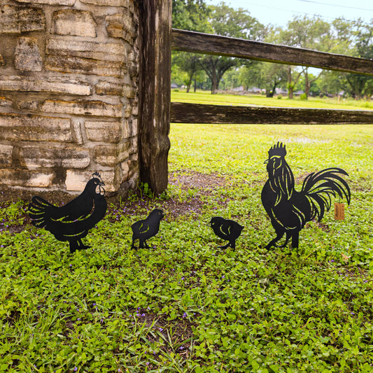 Garden Art - Chickens 4 Pack